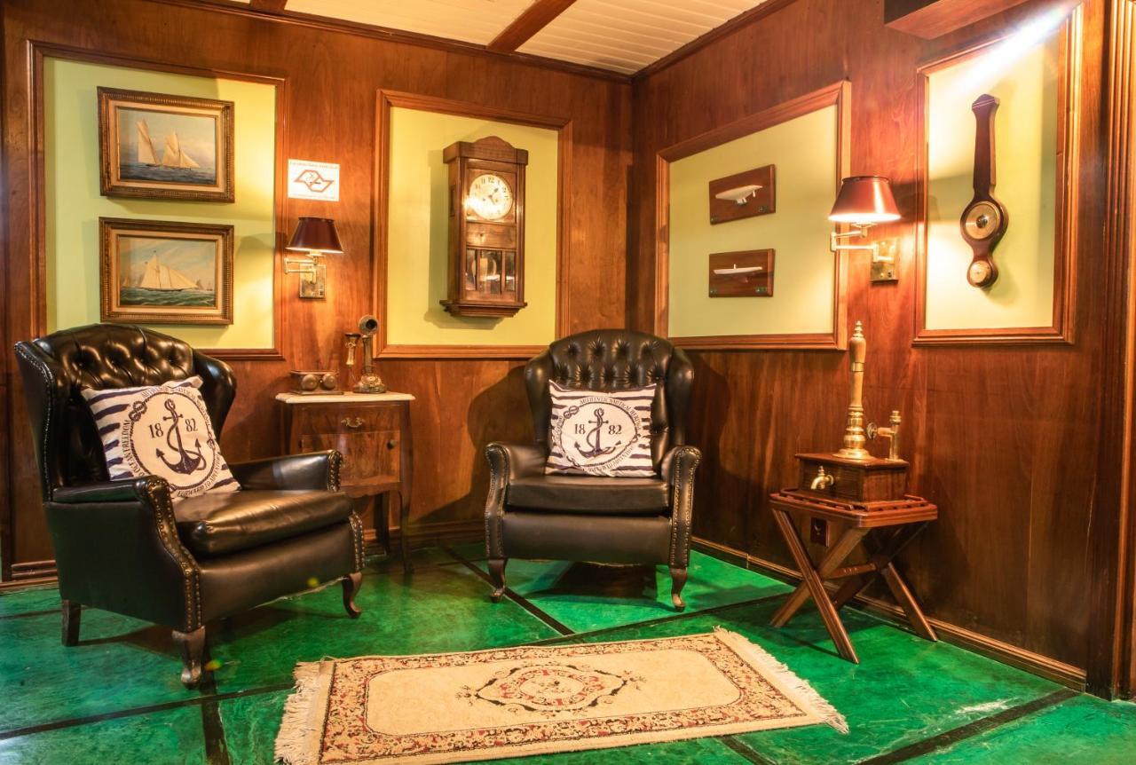 Plaza Inn Pousada Do Capitao Илябела Екстериор снимка