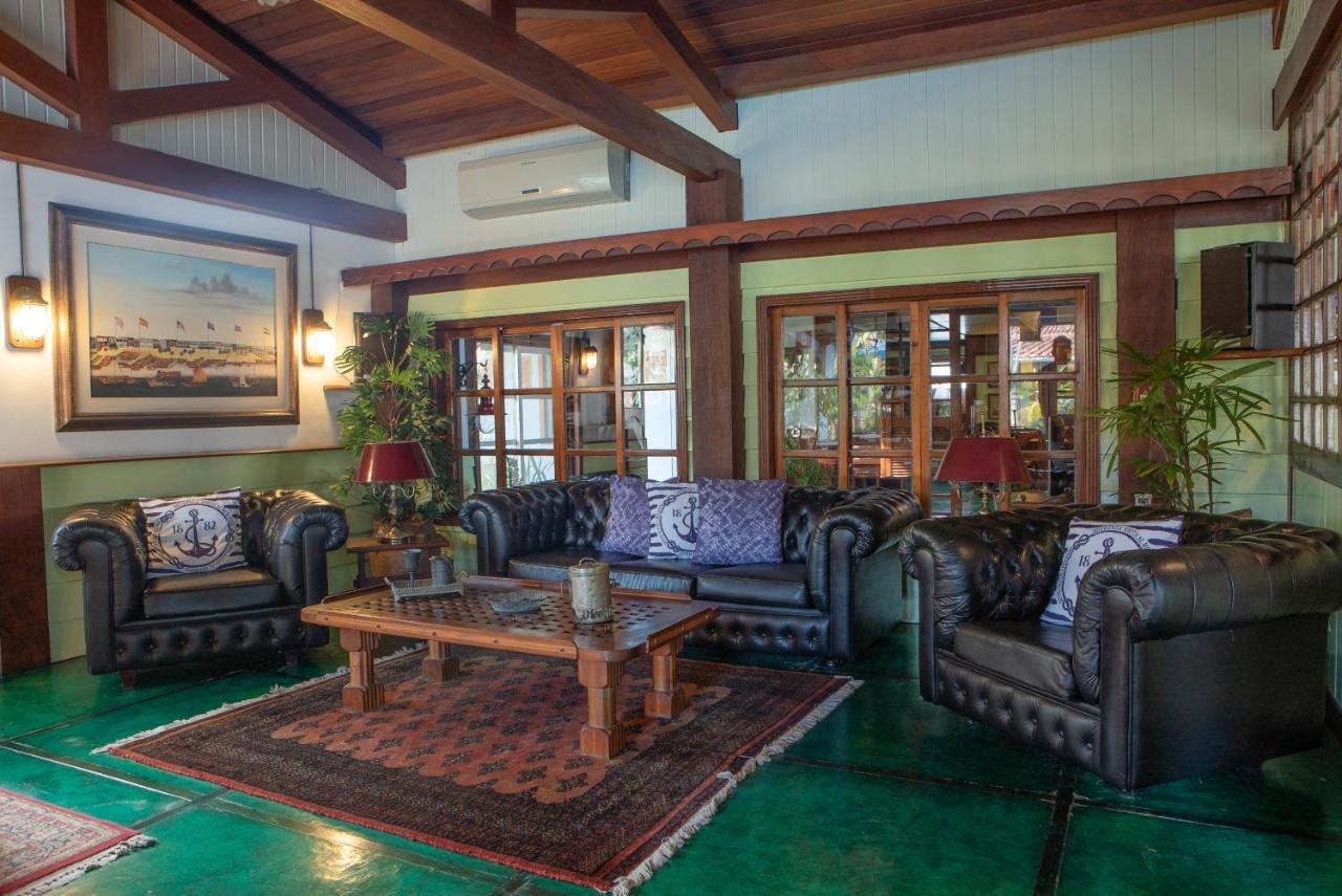 Plaza Inn Pousada Do Capitao Илябела Екстериор снимка
